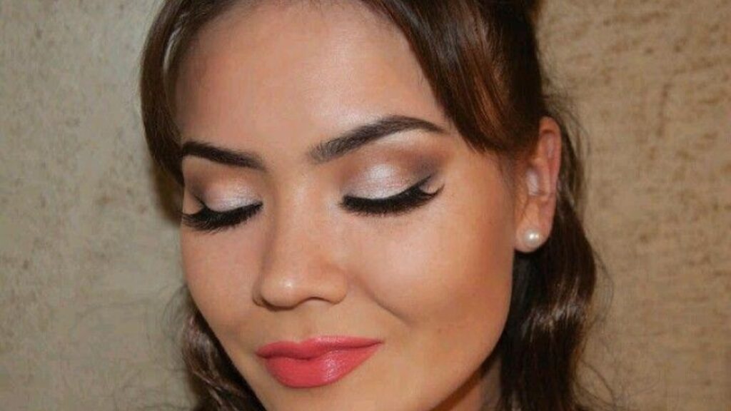  Prom Makeup Ideas 2025