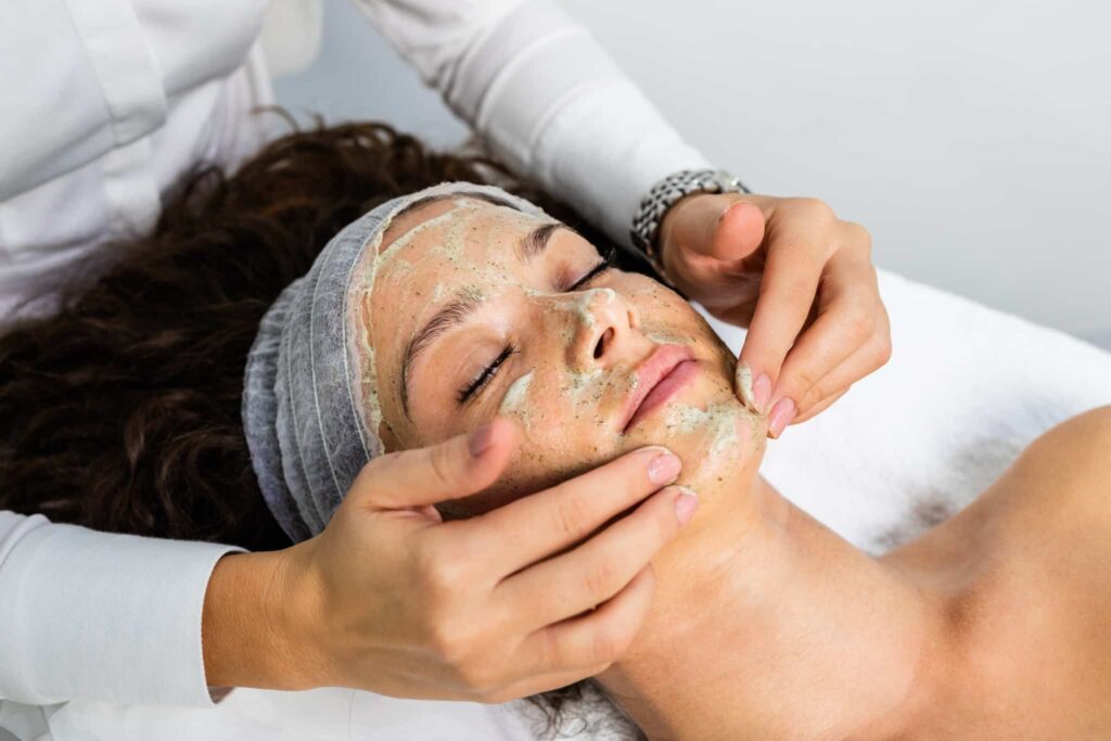 8 Skincare Habits Everyone Should Follow for Clear and Healthy Skin 8 Skincare Habits